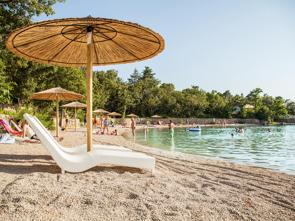 Beach at campsite Slamni
