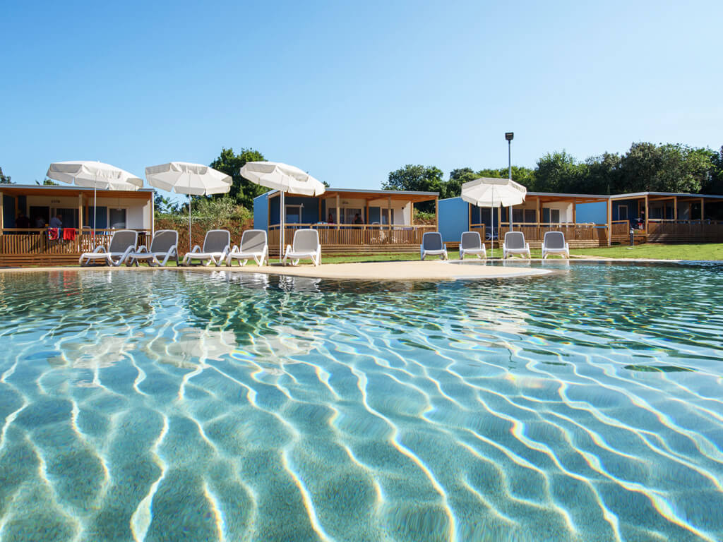 Camping Polari mobile homes Premium family swimming pool II
