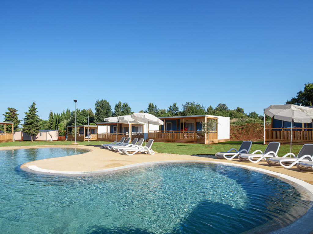 Camping Polari mobile homes Premium family swimmingpool