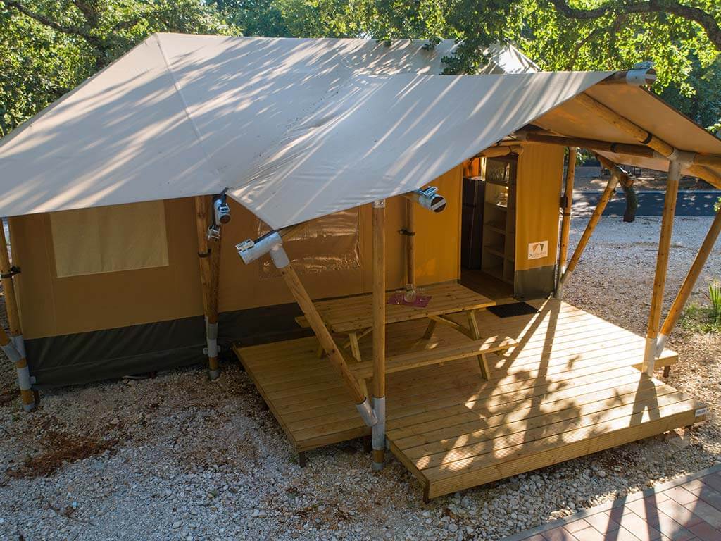 Glamping Tent Safari Luxe XL Exterior 2