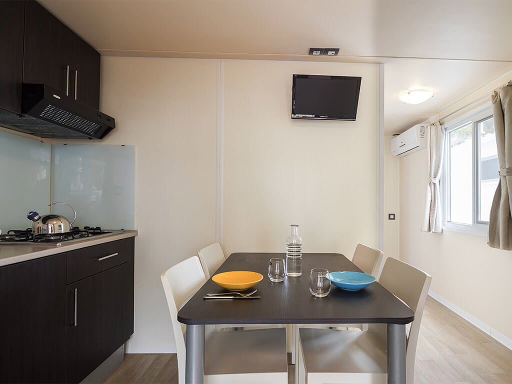 Camping Mare Pineta Mobile Home Baia Relax New Kitchen